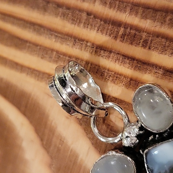 AMAZING Owyhee Opal & Rainbow Moonstone Pendant - Picture 3 of 7